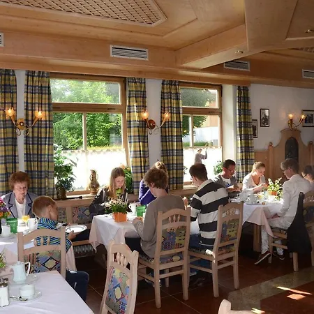 Schloessl 2* 바트톨즈