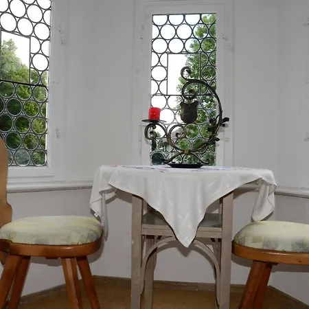 Hotel Schlössl 2*